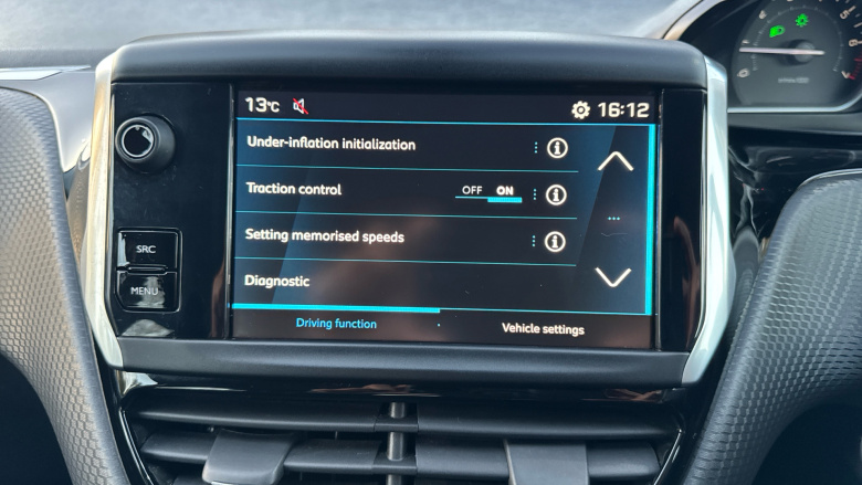 Peugeot 208 1.2 PureTech 82 Signature 5dr [Start Stop] Petrol Hatchback